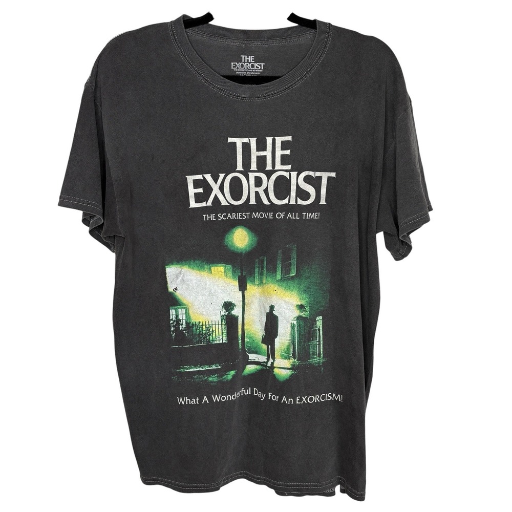 The Exorcist Halloween Graphic T Shirt L Crewneck Short Sleeve Scary Retro NEW